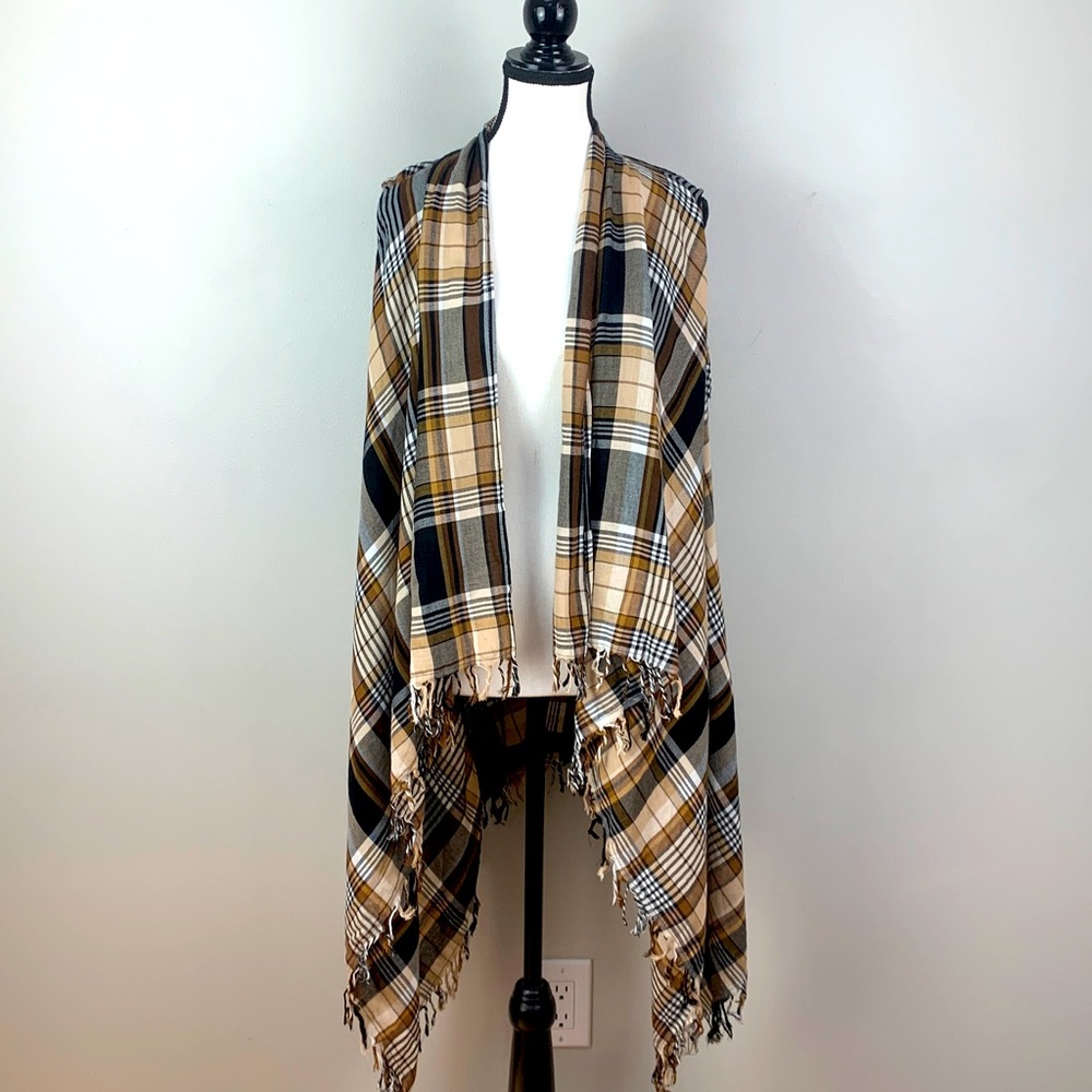 Cato Plaid Sleeveless Waterfall Vest with Fringe NEW!